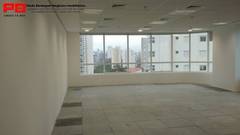Imóvel Comercial para Alugar, 122 m² em Cidade Monções - São Paulo