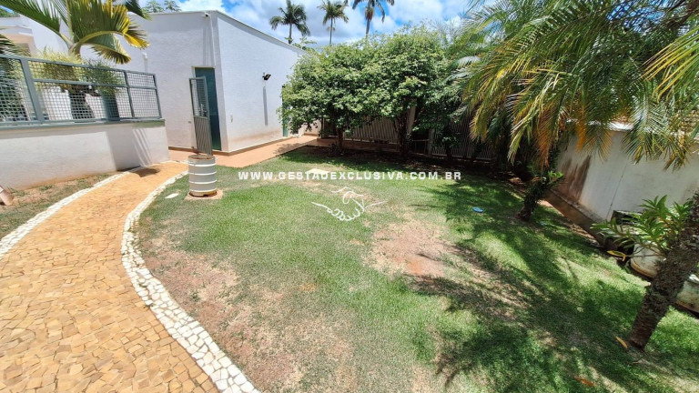 Imagem Casa à Venda, em Itatiba Imagem Casa à Venda, em Itatiba