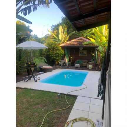 Imagem Casa com 4 Quartos à Venda, 446 m² em Ariribá - Balneário Camboriú Imagem Casa com 4 Quartos à Venda, 446 m² em Ariribá - Balneário Camboriú
