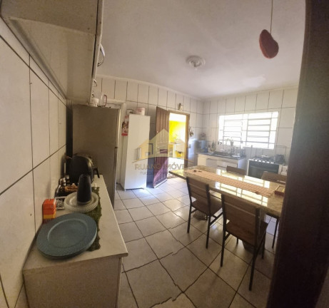 Imagem Sobrado com 4 Quartos à Venda, 155 m² em Cidade Líder - São Paulo