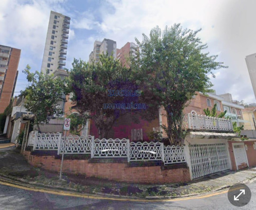 Imagem Sobrado com 3 Quartos à Venda, 230 m² Imagem Sobrado com 3 Quartos à Venda, 230 m²