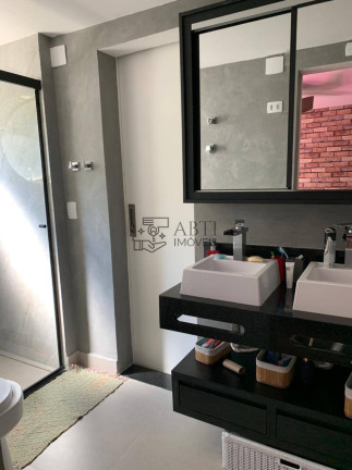 Imagem Apartamento com 3 Quartos à Venda, 130 m² em Moema - São Paulo