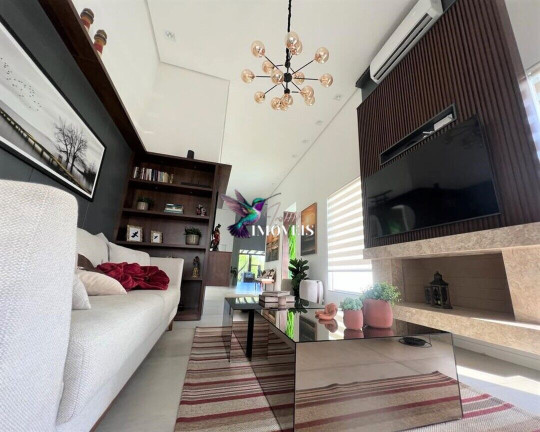 Imagem Casa com 3 Quartos à Venda, 196 m² em Centenário - Torres