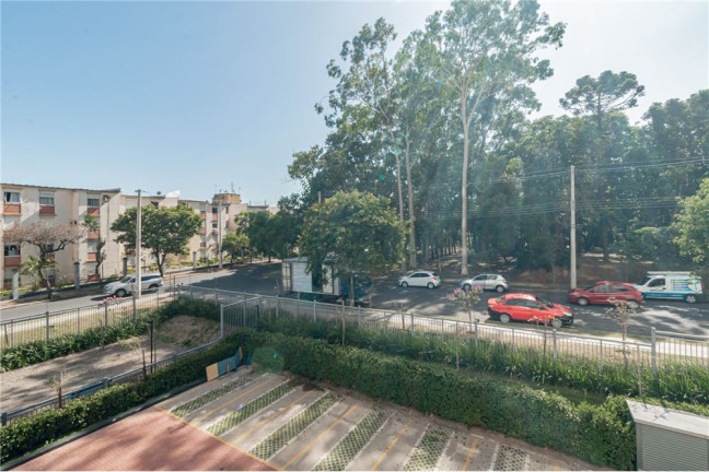 Imagem Imóvel com 2 Quartos à Venda,  em Jardim Lindóia - Porto Alegre