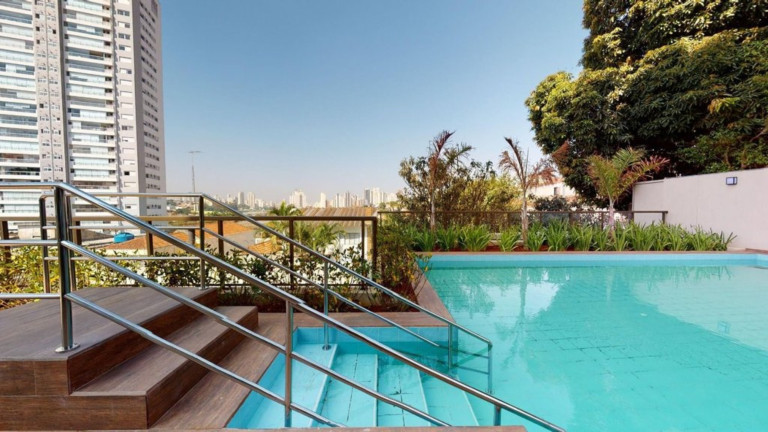Apartamento com 2 Quartos à Venda,  em Aclimação - São Paulo