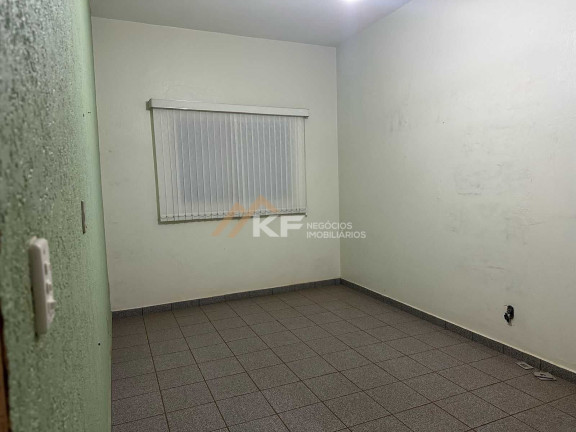 Casa com 4 Quartos à Venda, 174 m² em Vila Tibério - Ribeirão Preto