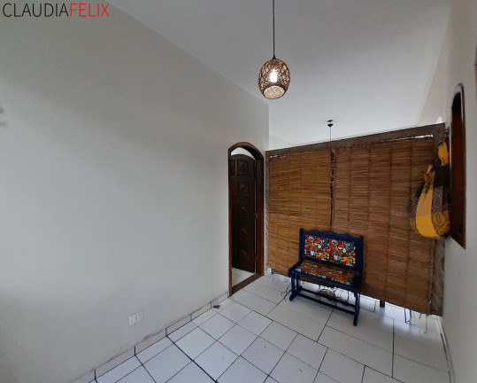 Imagem Imóvel com 5 Quartos para Alugar, 320 m² em Canto Do Forte - Praia Grande Imagem Imóvel com 5 Quartos para Alugar, 320 m² em Canto Do Forte - Praia Grande