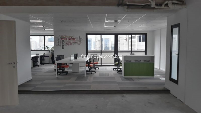 Imagem Sala Comercial à Venda, 640 m² em Brooklin - São Paulo