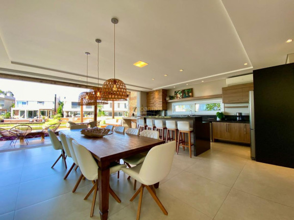 Imagem Casa com 5 Quartos à Venda, 375 m² em Condominio Malibu Beach Residence - Xangri-lá Imagem Casa com 5 Quartos à Venda, 375 m² em Condominio Malibu Beach Residence - Xangri-lá