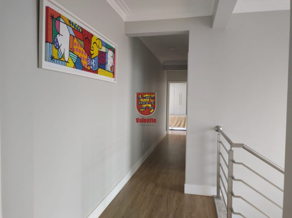 Imagem Sobrado com 3 Quartos à Venda, 382 m² em Jardim Atlântico - Florianópolis Imagem Sobrado com 3 Quartos à Venda, 382 m² em Jardim Atlântico - Florianópolis