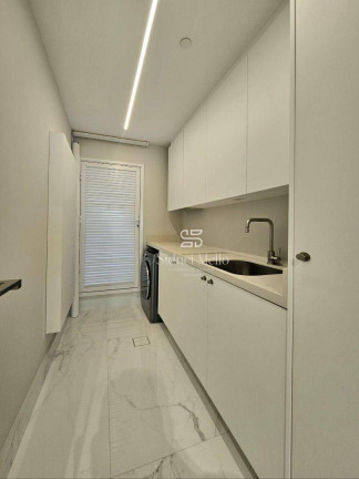 Imagem Apartamento com 4 Quartos à Venda, 184 m² em Barra Norte - Balneário Camboriú Imagem Apartamento com 4 Quartos à Venda, 184 m² em Barra Norte - Balneário Camboriú