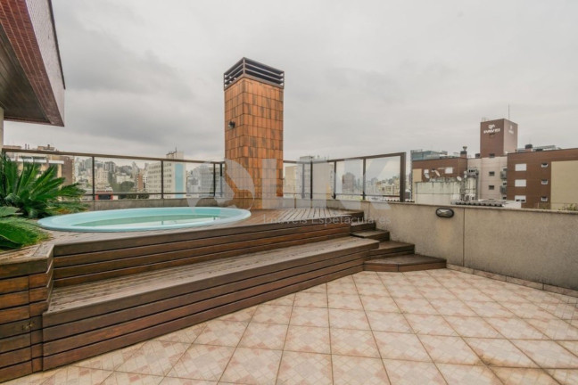 Imóvel com 3 Quartos à Venda, 383 m² em Auxiliadora - Porto Alegre