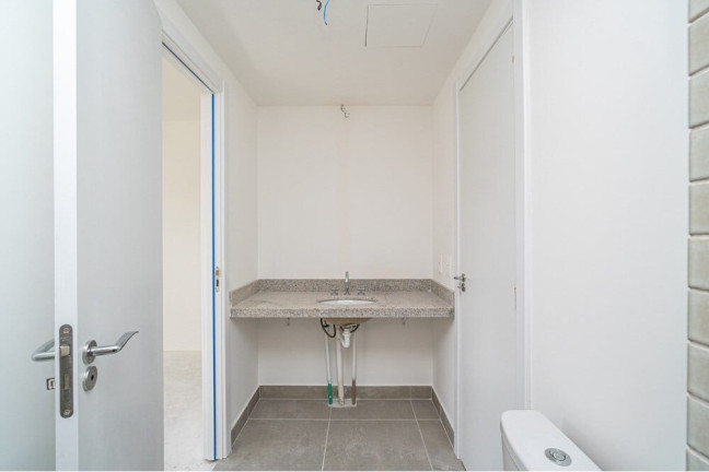 Imagem Imóvel com 3 Quartos à Venda, 101 m² em Menino Deus - Porto Alegre Imagem Imóvel com 3 Quartos à Venda, 101 m² em Menino Deus - Porto Alegre