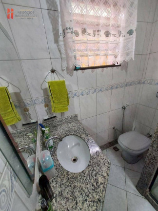 Imagem Casa com 3 Quartos à Venda, 224 m² em Vila Itamarati - Duque De Caxias