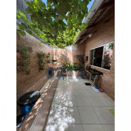 Imagem Casa com 4 Quartos à Venda, 227 m² em Santa Regina - Camboriú Imagem Casa com 4 Quartos à Venda, 227 m² em Santa Regina - Camboriú