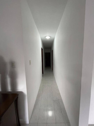 Imagem Sobrado com 4 Quartos para Alugar,  em Jardim Renascença - São Luís