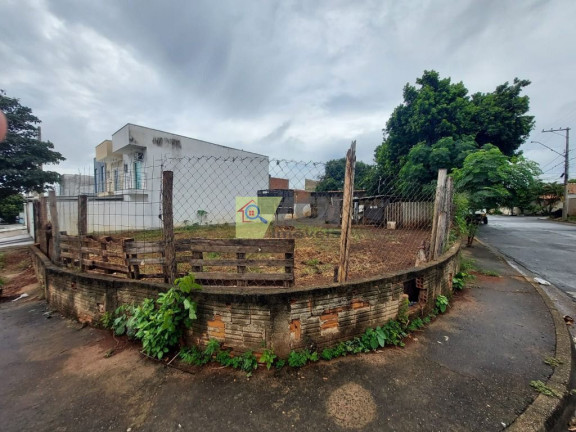 Terreno à Venda, 397 m² em Loteamento Remanso Campineiro - Hortolândia