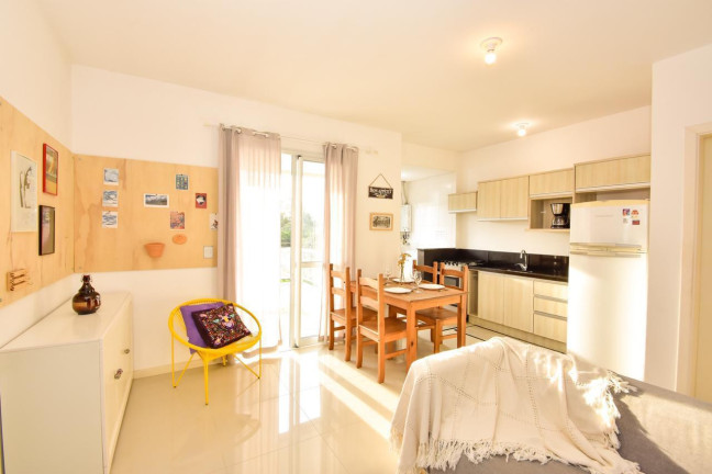 Imagem Apartamento com 2 Quartos à Venda, 65 m² em Canasvieiras - Florianópolis
