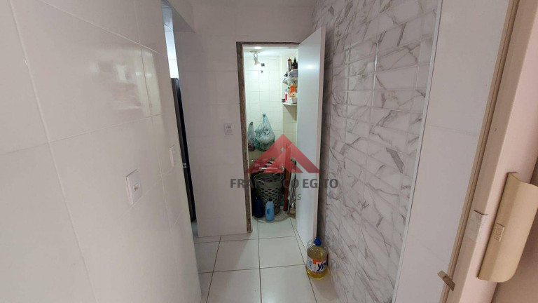 Imagem Apartamento com 2 Quartos à Venda, 67 m² em Mutuá - São Gonçalo