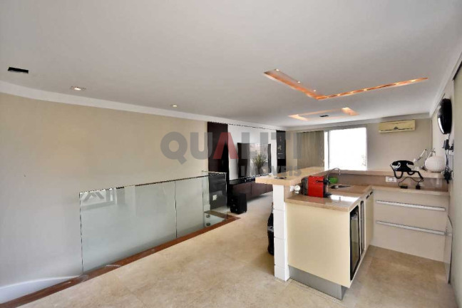 Imagem Cobertura com 3 Quartos à Venda, 181 m² em Moema - São Paulo