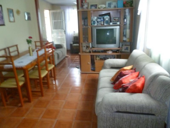 Imagem Casa com 2 Quartos à Venda, 60 m² em Santa Rosa - Porto Alegre Imagem Casa com 2 Quartos à Venda, 60 m² em Santa Rosa - Porto Alegre