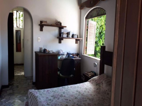 Imagem Casa com 4 Quartos à Venda, 355 m² em Candeal - Salvador