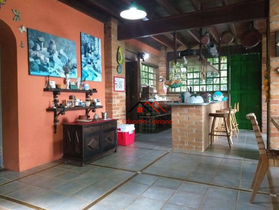 Imagem Casa com 4 Quartos à Venda, 360 m² em Verde Mar - Caraguatatuba