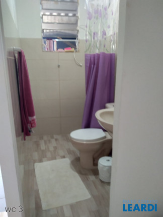Imagem Casa com 3 Quartos à Venda, 182 m² em Vila Scarpelli - Santo André Imagem Casa com 3 Quartos à Venda, 182 m² em Vila Scarpelli - Santo André