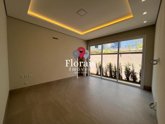 Imagem Casa com 4 Quartos à Venda, 477 m² em Condomínio Florais Itália - Cuiabá