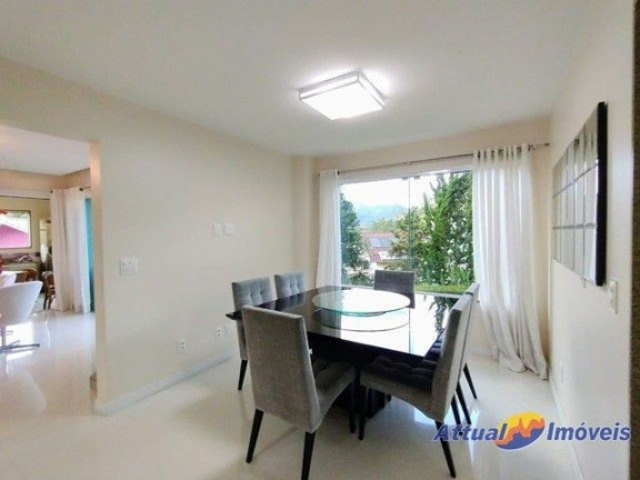 Imagem Casa com 3 Quartos à Venda, 262 m² em Vargem Grande - Teresópolis Imagem Casa com 3 Quartos à Venda, 262 m² em Vargem Grande - Teresópolis