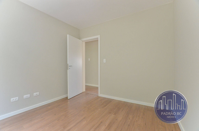 Imagem Casa com 3 Quartos à Venda, 125 m² em Campo Comprido - Curitiba