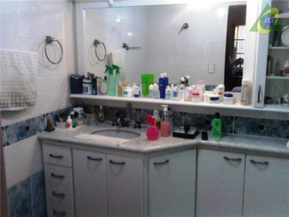 Imagem Casa com 4 Quartos à Venda, 150 m² em Parque Taquaral - Campinas Imagem Casa com 4 Quartos à Venda, 150 m² em Parque Taquaral - Campinas
