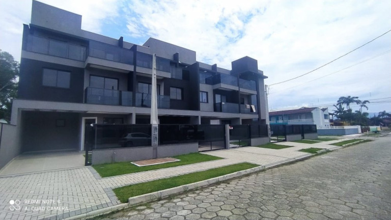 Imagem Casa com 3 Quartos à Venda, 134 m² em Gaivotas - Matinhos
