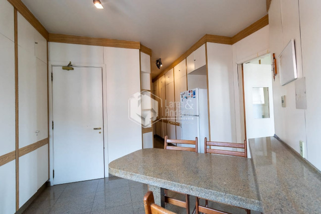 Imagem Apartamento com 3 Quartos à Venda, 325 m² em Moema - São Paulo