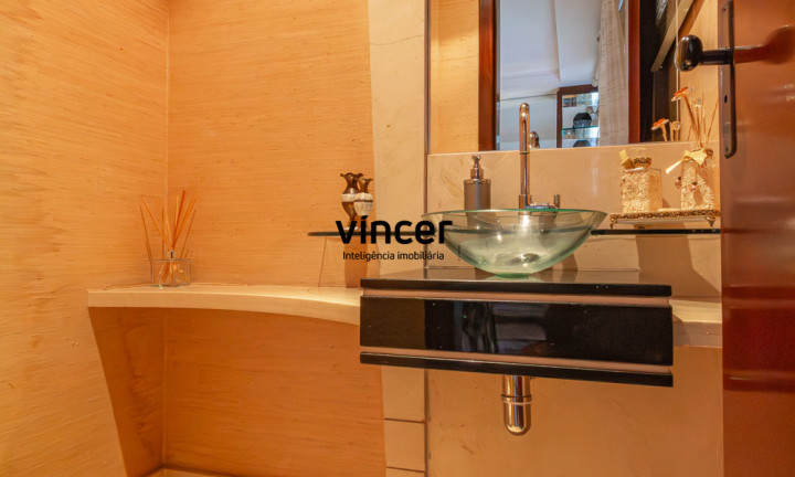 Imagem Apartamento com 3 Quartos à Venda, 196 m² em Nova Suiça - Goiânia