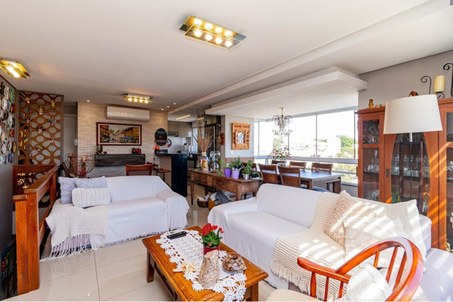 Imagem Imóvel com 2 Quartos à Venda, 161 m² em Santo Antônio - Porto Alegre