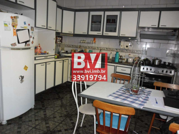 Imagem Casa com 3 Quartos à Venda, 150 m² em Vila Kosmos - Rio De Janeiro Imagem Casa com 3 Quartos à Venda, 150 m² em Vila Kosmos - Rio De Janeiro