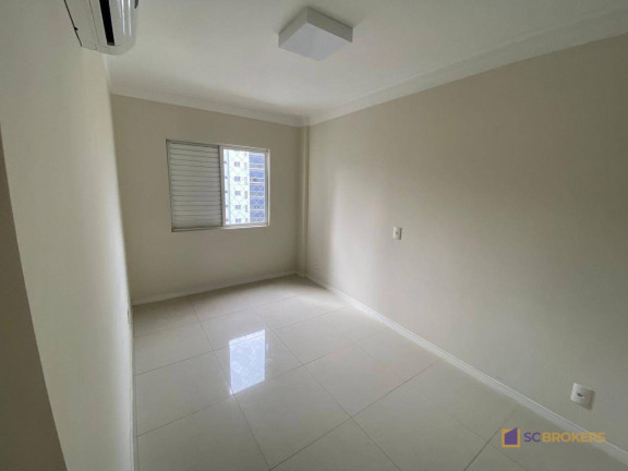 Imagem Imóvel com 4 Quartos à Venda, 200 m² em Centro - Balneário Camboriú
