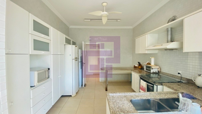 Imagem Apartamento com 4 Quartos à Venda, 309 m² em Pitangueiras - Guarujá Imagem Apartamento com 4 Quartos à Venda, 309 m² em Pitangueiras - Guarujá