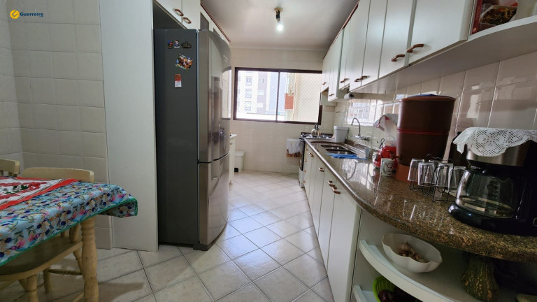 Imagem Apartamento com 3 Quartos à Venda, 164 m² em Agronômica - Florianópolis Imagem Apartamento com 3 Quartos à Venda, 164 m² em Agronômica - Florianópolis