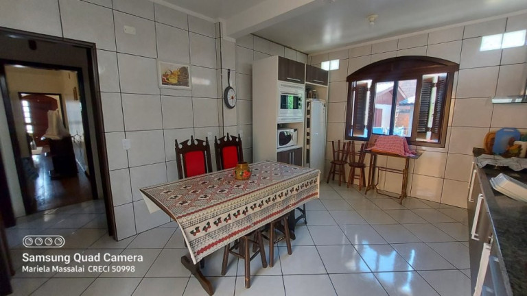 Imagem Casa com 4 Quartos à Venda, 152 m² em Vila Anair - Cachoeirinha