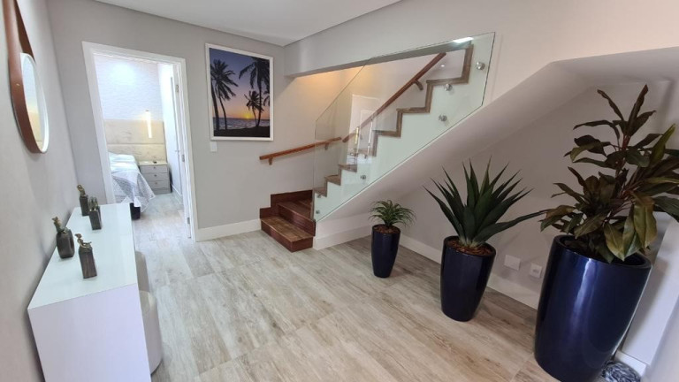Imagem Apartamento com 3 Quartos à Venda, 186 m² em Canto Do Forte - Praia Grande Imagem Apartamento com 3 Quartos à Venda, 186 m² em Canto Do Forte - Praia Grande