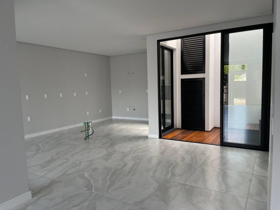 Imagem Casa com 3 Quartos à Venda, em Centro - Barra Velha Imagem Casa com 3 Quartos à Venda, em Centro - Barra Velha