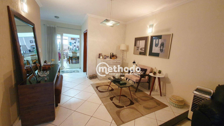 Imagem Casa com 3 Quartos à Venda, 230 m² em Vila Faustina Ii - Valinhos Imagem Casa com 3 Quartos à Venda, 230 m² em Vila Faustina Ii - Valinhos