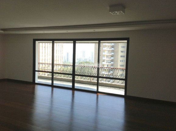 Apartamento com 3 Quartos para Alugar, 329 m² em Santo Amaro - São Paulo