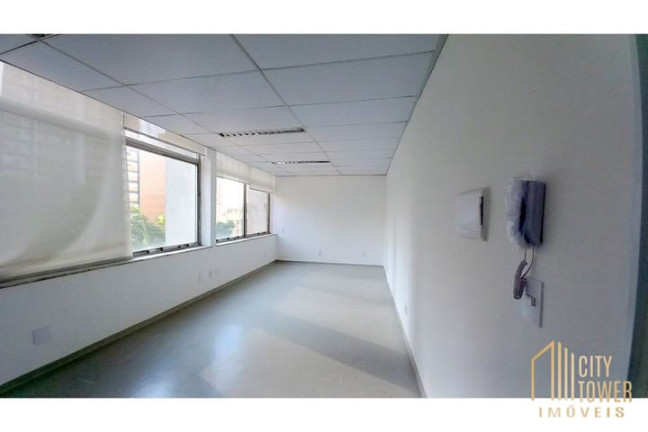 Imagem Sala Comercial à Venda, 29 m² em Itaim Bibi - São Paulo Imagem Sala Comercial à Venda, 29 m² em Itaim Bibi - São Paulo