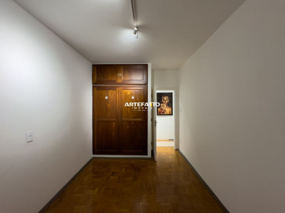 Imagem Casa com 3 Quartos à Venda, 240 m² em Centro - Franca