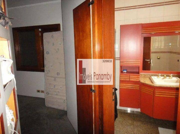 Imagem Sobrado com 4 Quartos à Venda, 244 m² em Interlagos - São Paulo