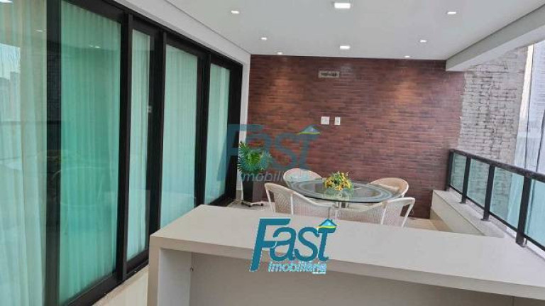 Imagem Apartamento com 4 Quartos à Venda, 247 m² em Quilombo - Cuiabá