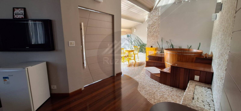Imagem Casa com 5 Quartos à Venda, 1.070 m² em Bougainvillee V - Peruíbe